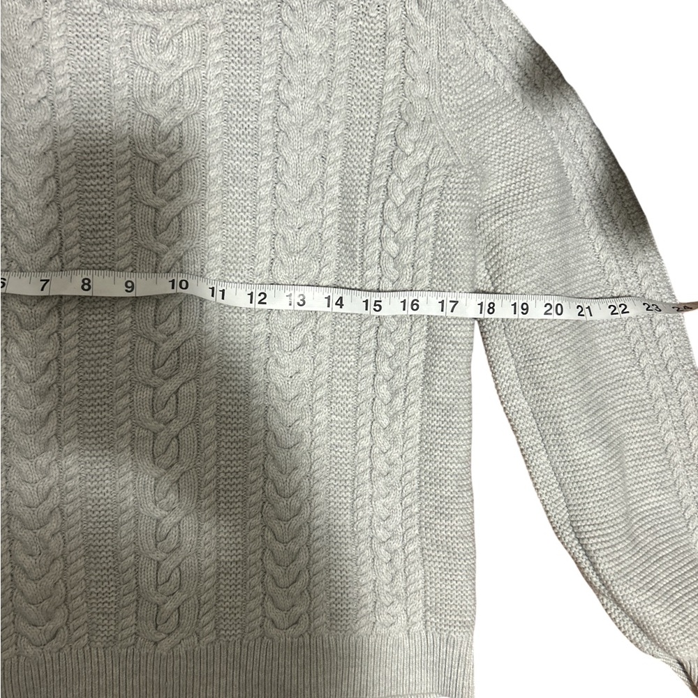 Banana Republic Cable Knit Sweater Womens Medium Gray Cotton Button Shoulder - Picture 6 of 8